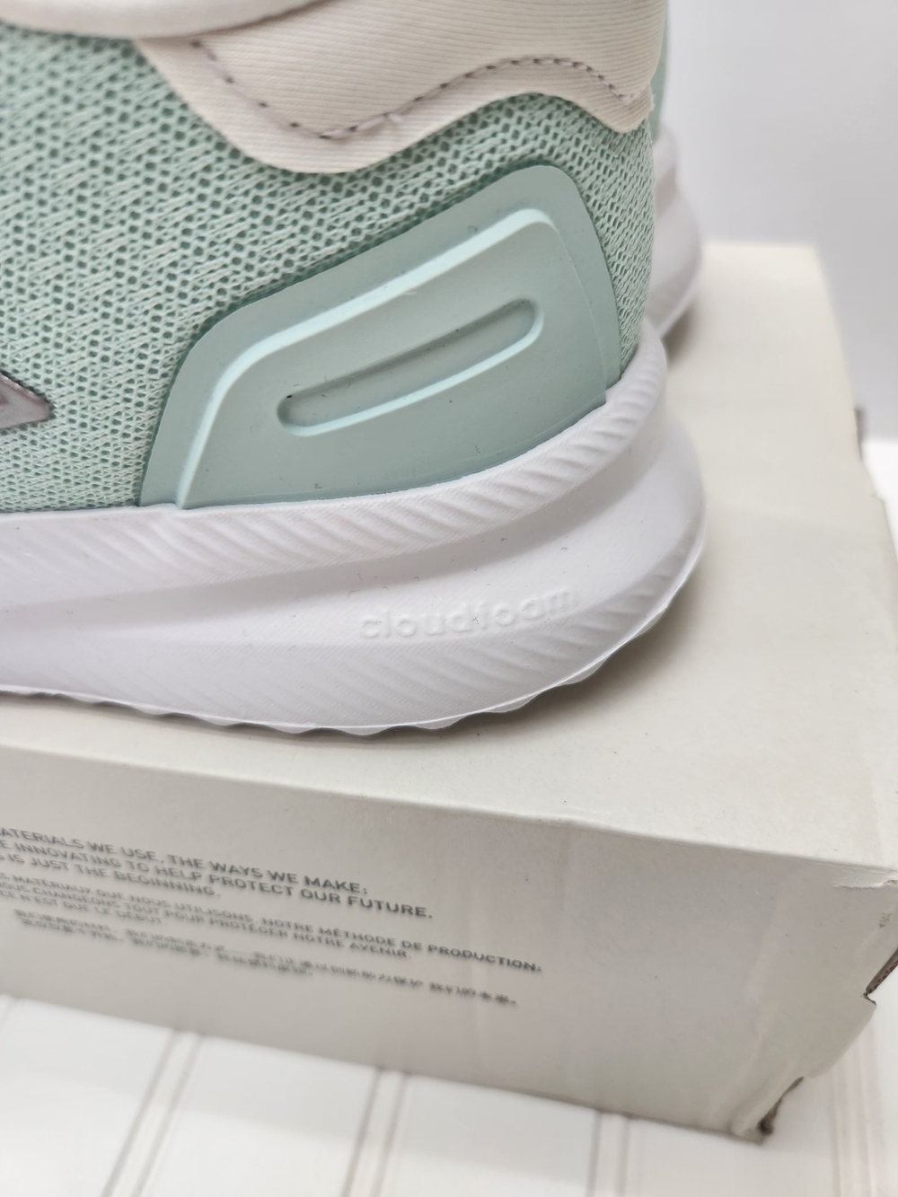 NWT Adidas Big Kid's Cloudfoam Running Shoes in Mint Green Size 6.5 - Picture 7 of 9